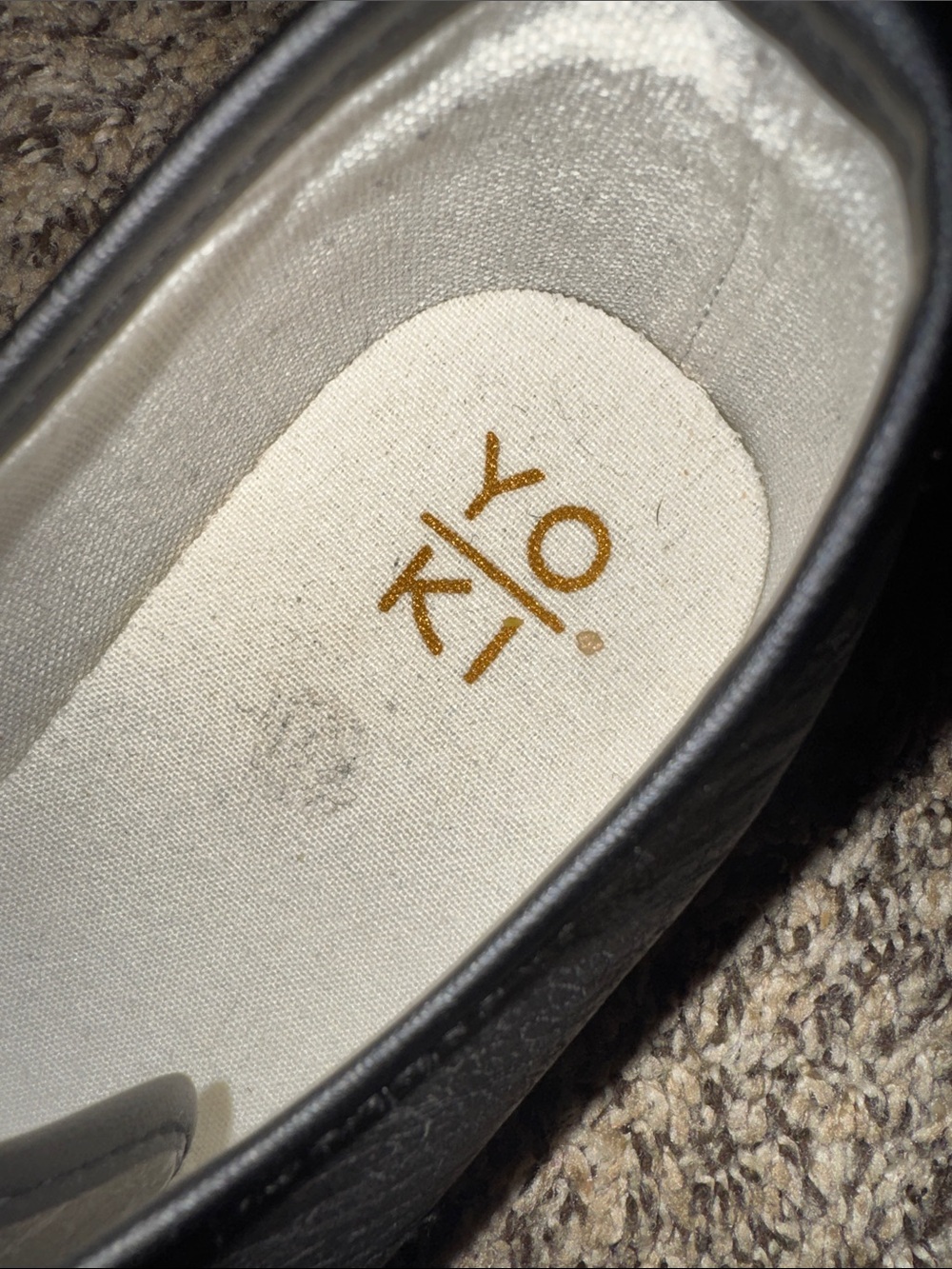 Yoki Black Star Low-Top Women's fashion Sneakers with White Sole - Picture 2 of 4